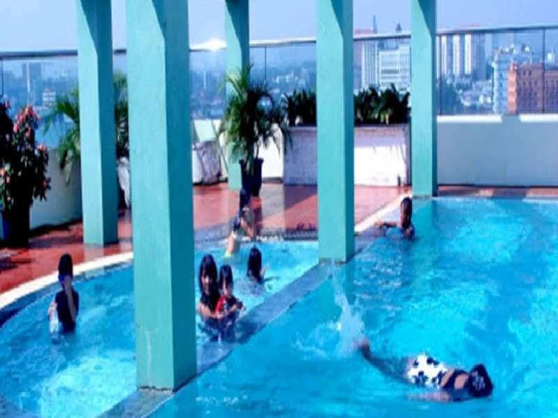Treva International Hotel Jacarta Exterior foto